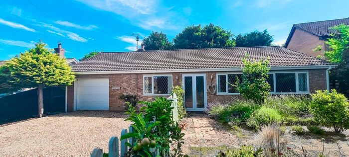 4 Bedroom Detached Bungalow For Sale In Crown Road, Wisbech, PE14
