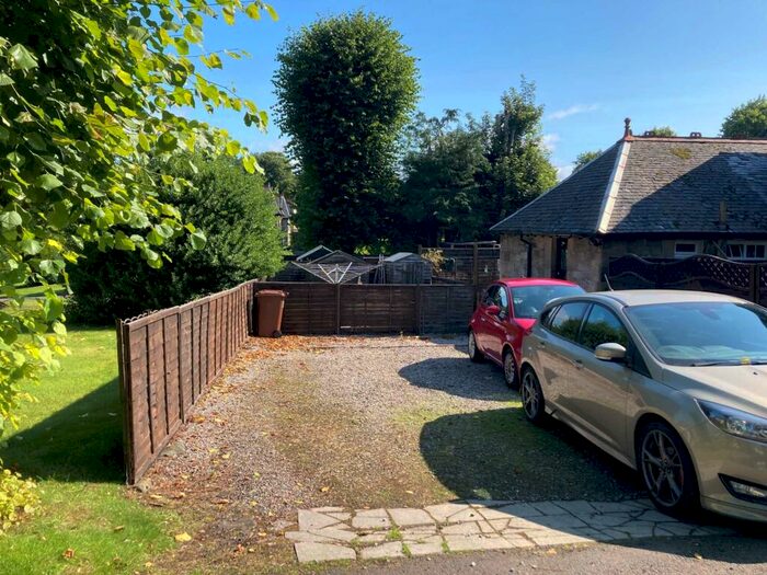 1 Bedroom Flat To Rent In Faith Avenue, Bridge Of Weir, PA11