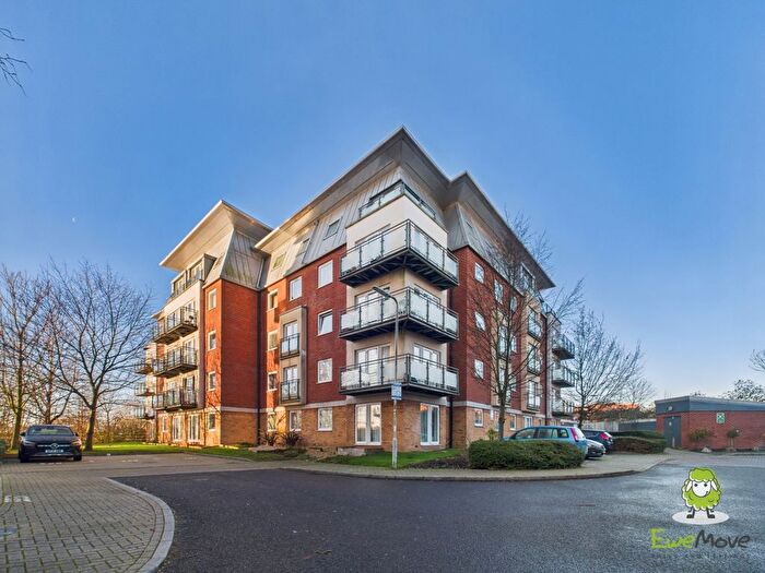 2 Bedroom Flat For Sale In Winterthur Way, Basingstoke, Hampshire, RG21