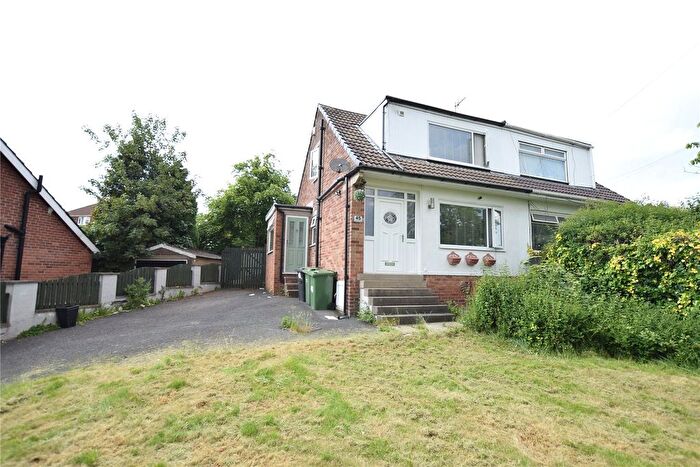 3 Bedroom Semi-Detached House To Rent In Daleside Grove, Pudsey, West Yorkshire, LS28