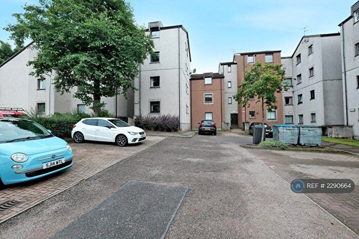 1 Bedroom Flat To Rent In Headland Court, Aberdeen, AB10