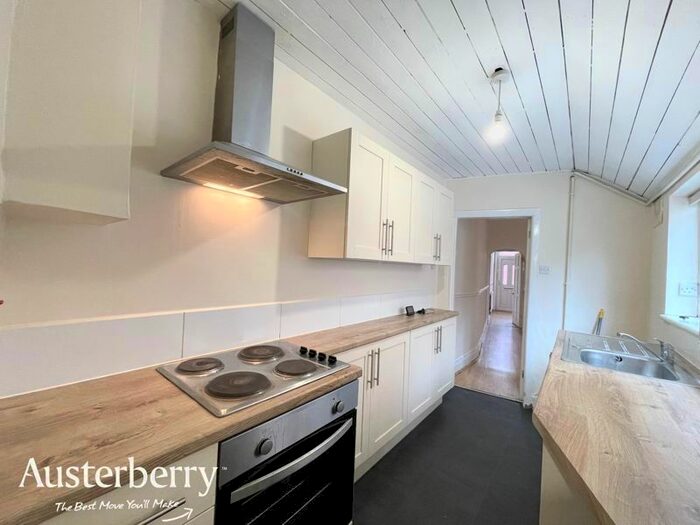 2 Bedroom Terraced House To Rent In Goldenhill Road, Fenton, Stoke-On-Trent, ST4