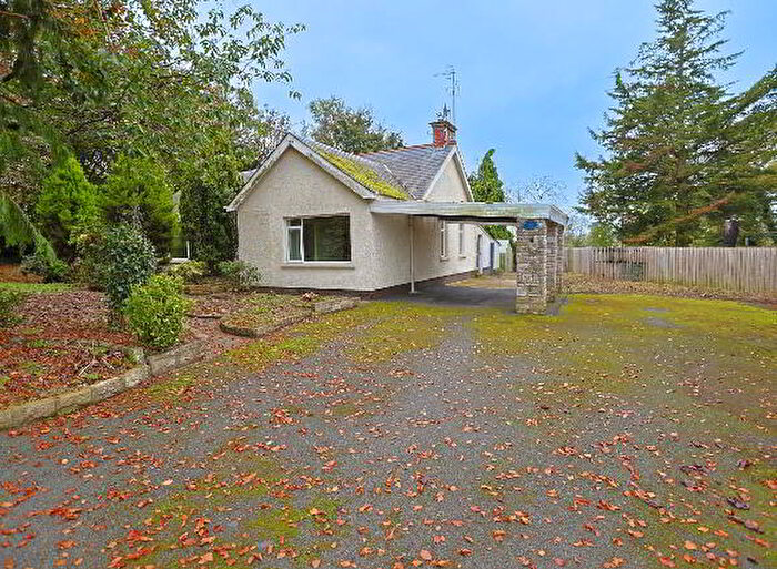 4 Bedroom Detached Bungalows For Sale In Whitesides Hill, Craigavon, BT62