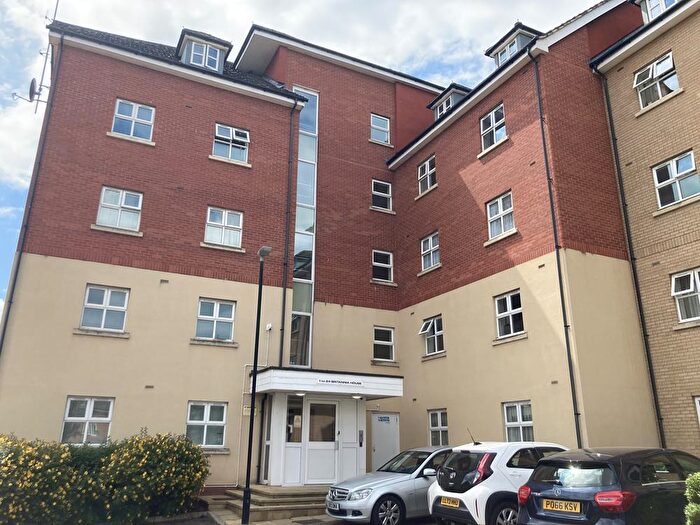 2 Bedroom Apartment To Rent In Britannia House, Palgrave Road, MK42