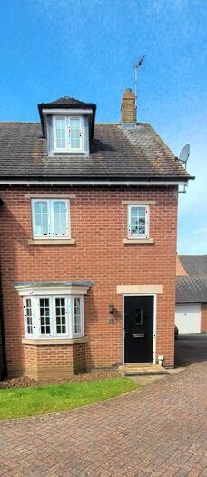 1500 Bedroom Semi-Detached House To Rent In Thackney Leys, Kibworth Harcourt, LE8