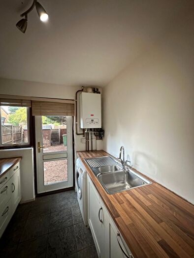 1 Bedroom Terraced House For Sale In Boultwood Road, London, E6