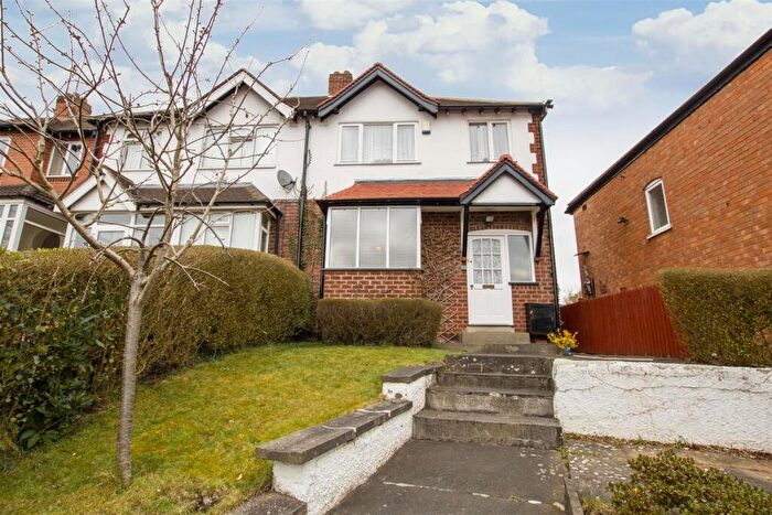 3 Bedroom House To Rent In Woodleigh Avenue, Birmingham, West Midlands, B17