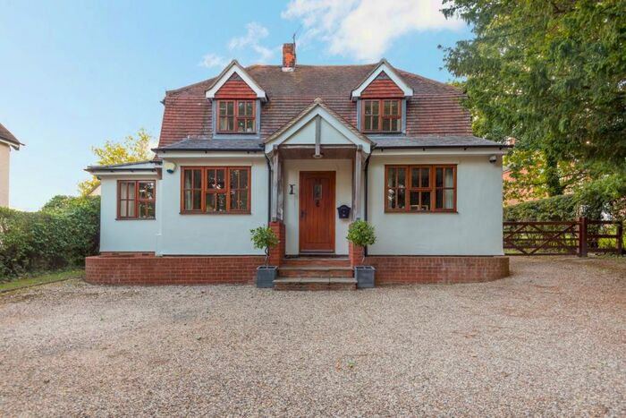 4 Bedroom Detached House For Sale In Sloe Hill, Halstead, CO9