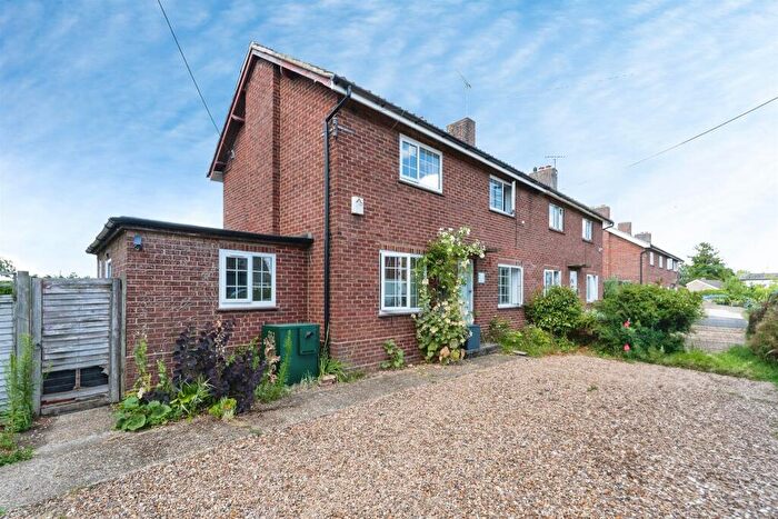 3 Bedroom Semi-Detached House For Sale In School Road, Foulden, Thetford, IP26
