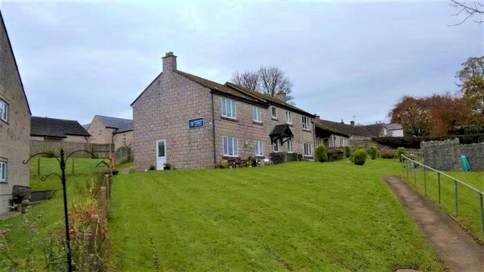 1 Bedroom Flat To Rent In Whitecross Road, SK17