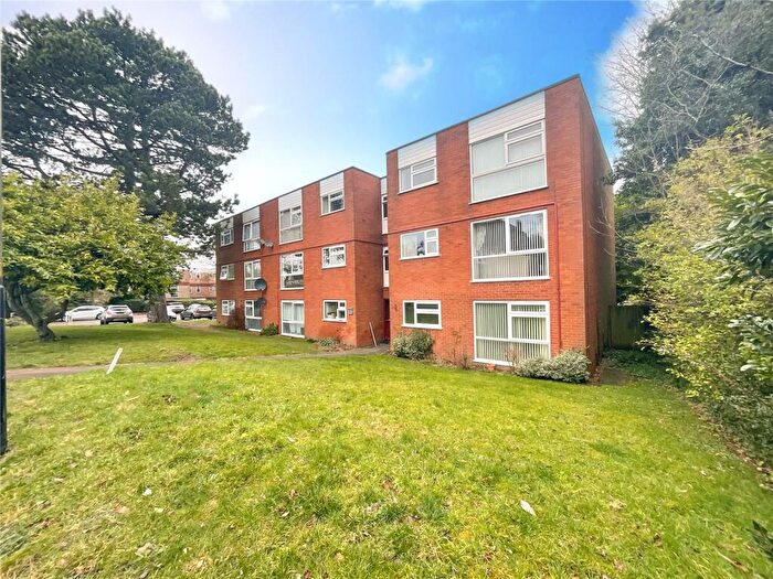 2 Bedroom Apartment To Rent In Walsall Road, Four Oaks, Sutton Coldfield, West Midlands, B74