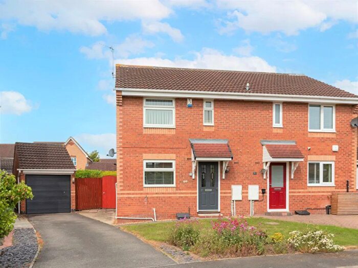 3 Bedroom Semi-Detached House To Rent In Barrowburn Green, Ingleby Barwick, Stockton-On-Tees, TS17
