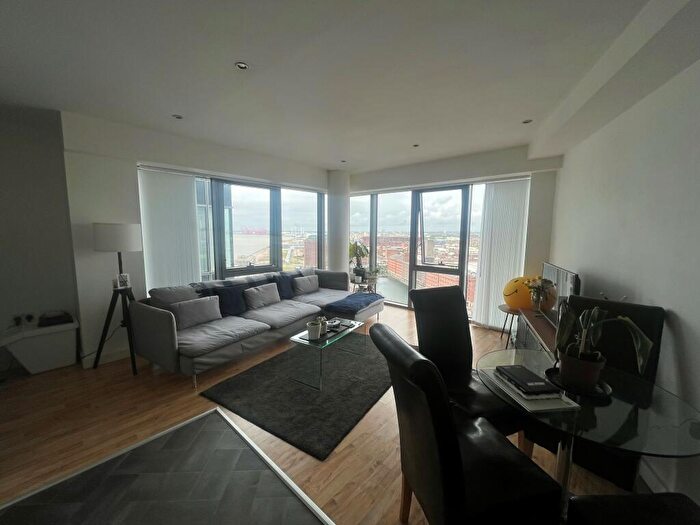 2 Bedroom Apartment To Rent In Alexandra Tower, Princes Parade, L3