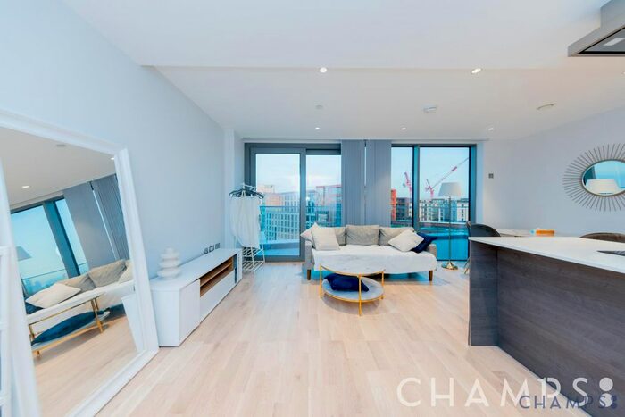 2 Bedroom Flat To Rent In Onyx Apartment, Camley Street, London, N1C