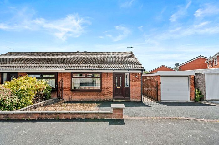2 Bedroom Semi Detached Bungalow For Sale In Coldstone Drive, Ashton-In-Makerfield, WN4