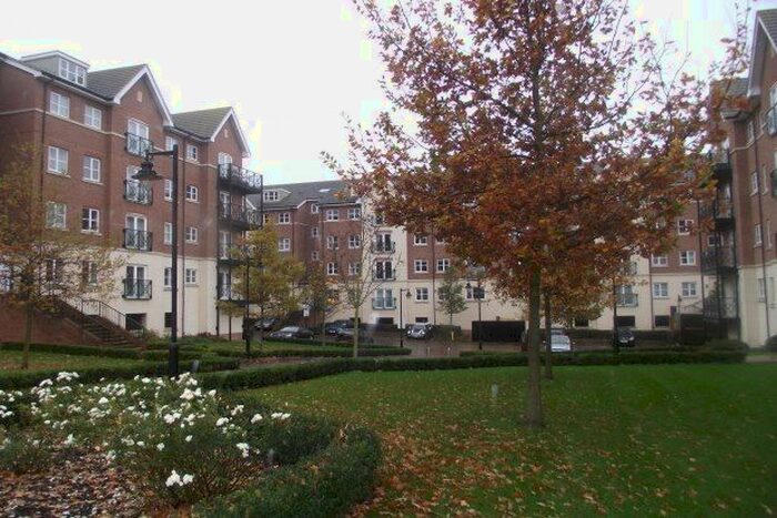 1 Bedroom Property To Rent In Viridian Square, Aylesbury, HP21