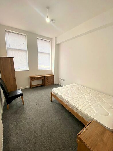 1 Bedroom Property To Rent In Plymouth Street, Southsea, PO5