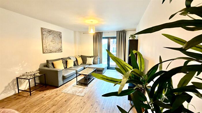 2 Bedroom Flat To Rent In Newhall Hill, Birmingham, B1