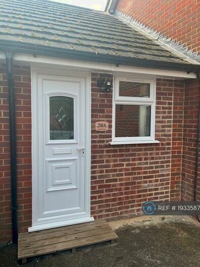 Studio To Rent In Boughton Monchelsea, Maidstone, ME17