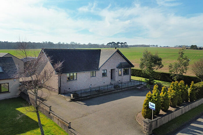 4 Bedroom Detached Bungalow For Sale In Woodside Road, North Craigo, Montrose, DD10