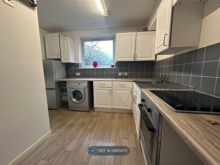 1 Bedroom Flat To Rent In Audrey House, London, SE20