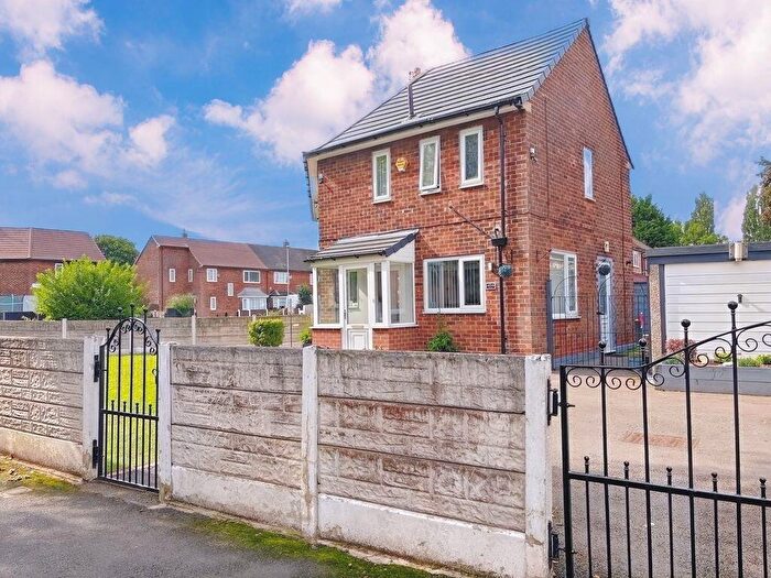 3 Bedroom Semi Detached House For Sale In Portway, Manchester, M22