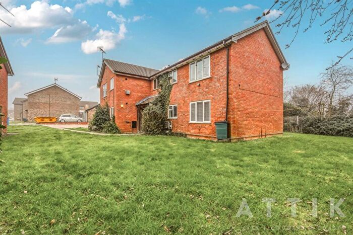 1 Bedroom Flat For Sale In Gainsborough Drive, Halesworth, IP19