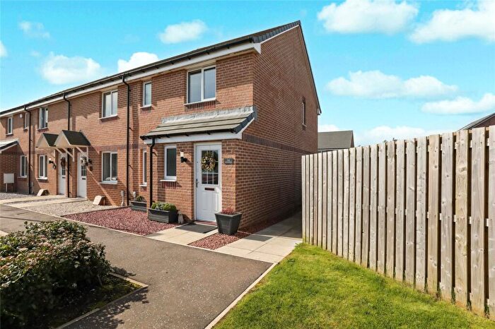 3 Bedroom End Of Terrace House For Sale In Tamerlane Square, North Newmoor, Irvine, North Ayrshire, KA11