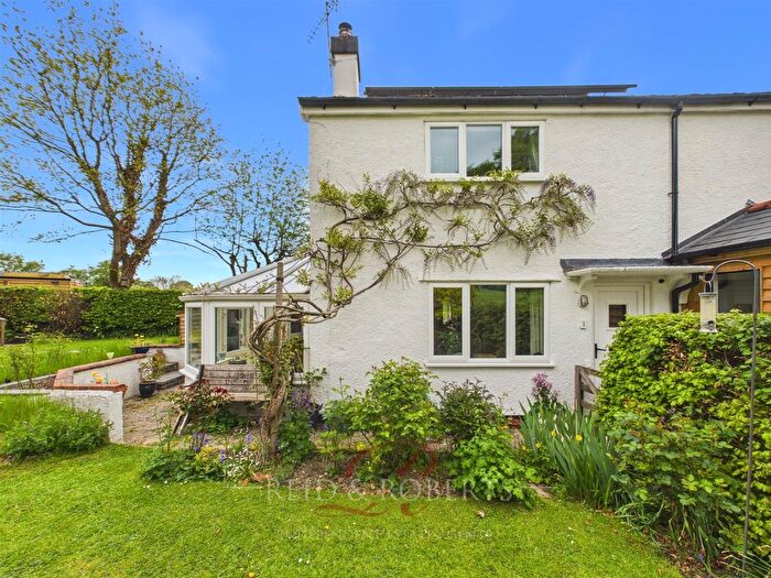 3 Bedroom Cottage For Sale In Plas Lane, Llanarmon-Yn-Ial, Mold, CH7