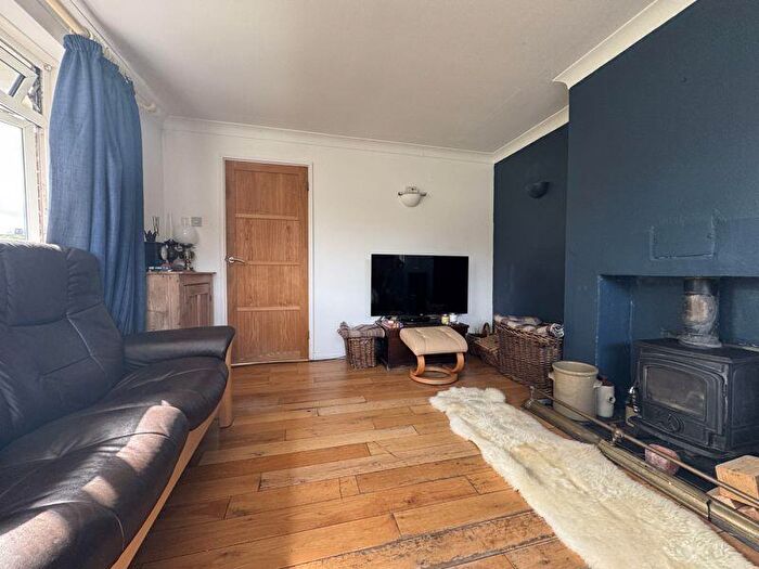 2 Bedroom Detached Bungalow For Sale In Northport Drive, Northport, Wareham, BH20 - Photo 2