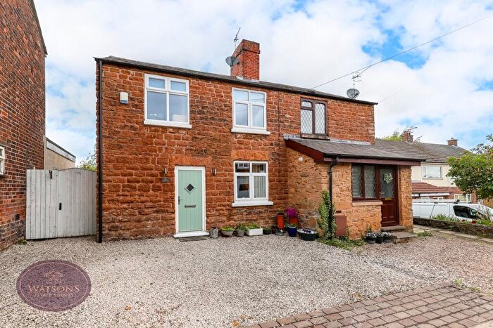 2 Bedroom Cottage For Sale In Sydney Street, Kimberley, Nottingham, NG16