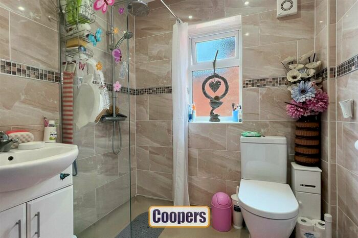 2 Bedroom Semi-Detached Bungalow For Sale In Cubbington Road, Hall Green, CV6