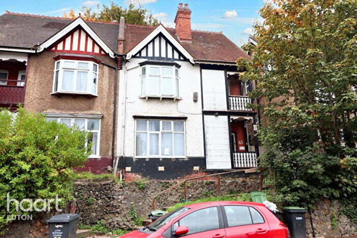 1 Bedroom Flat For Sale In Ashburnham Road, Luton, LU1