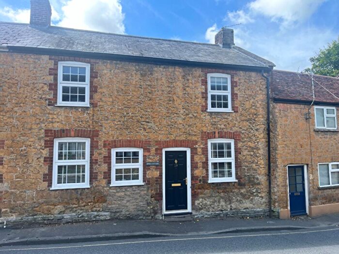 3 Bedroom Cottage To Rent In Station Road, Castle Cary, Somerset, BA7