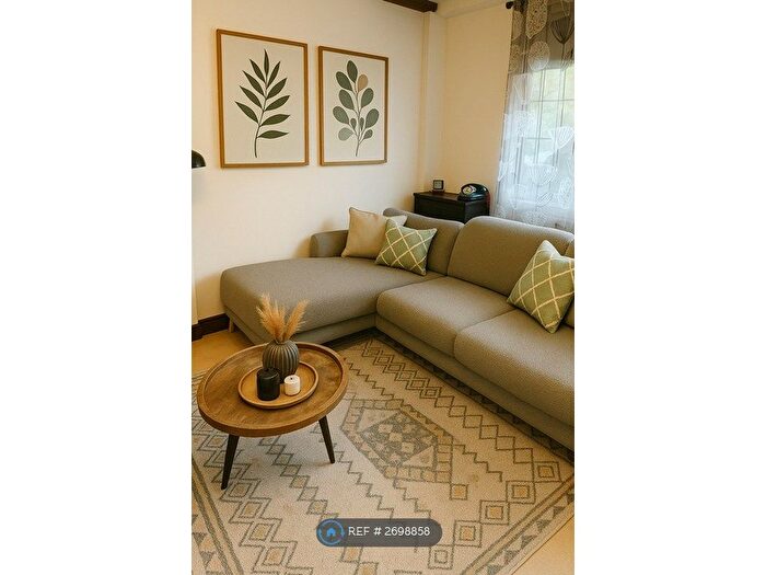 2 Bedroom Semi-detached House To Rent In Brighton Road, Godalming, GU7