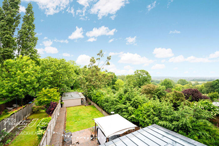 4 Bedroom End Of Terrace House For Sale In Shooters Hill, London, SE18