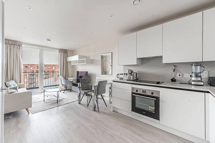 1 Bedroom Flat To Rent In Henry Strong Road, Harrow, HA1