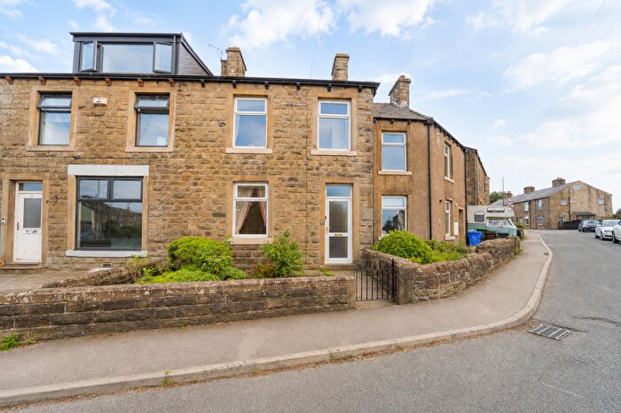 3 Bedroom Terraced House For Sale In Main Street, Kelbrook, Barnoldswick, BB18