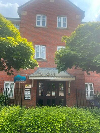 2 Bedroom Flat To Rent In Seaton Square, Mill Hill, NW7