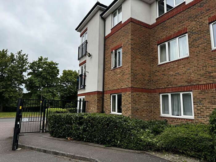 2 Bedroom Apartment To Rent In Akerlea Close, Netherfield, Milton Keynes, MK6