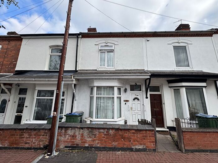 3 Bedroom Terraced House For Sale In Rosebery Road, Smethwick, West Midlands, B66