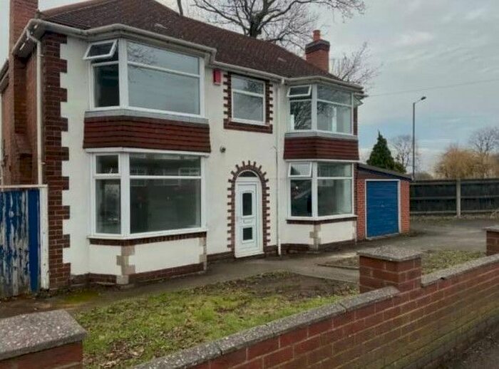 3 Bedroom Detached House To Rent In Farnhurst Road, Birmingham B36