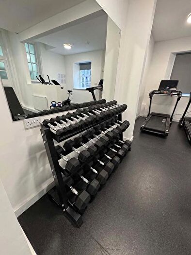Studio To Rent In Fenham Hall Drive, Newcastle Upon Tyne, NE4