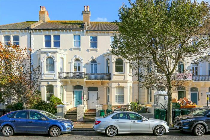Studio To Rent In Westbourne Villas, Hove, East Sussex, BN3