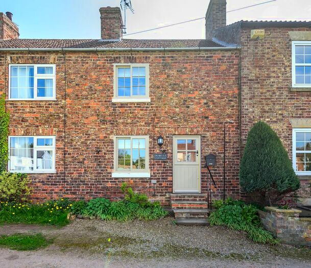 2 Bedroom Cottage For Sale In Dubelle Cottage, Sandhutton, Thirsk, North Yorkshire, YO7