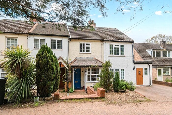 2 Bedroom Terraced House For Sale In Upper Pinewood Road, Ash, Surrey, GU12