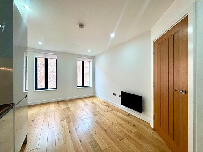 1 Bedroom Apartment To Rent In Camden Street, Birmingham, B1