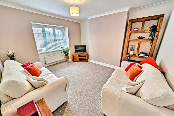 1 Bedroom Flat For Sale In East Cliff, BH1