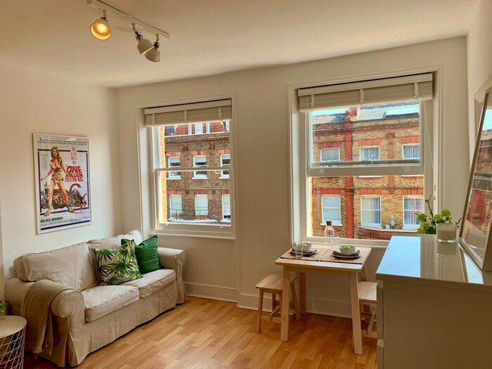 1 Bedroom Flat To Rent In Nottingham Place, London, W1U
