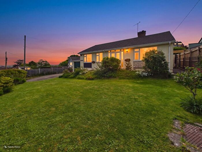 3 Bedroom Bungalow For Sale In Totterdown Lane, Bleadon Hill, Weston-Super-Mare, BS24